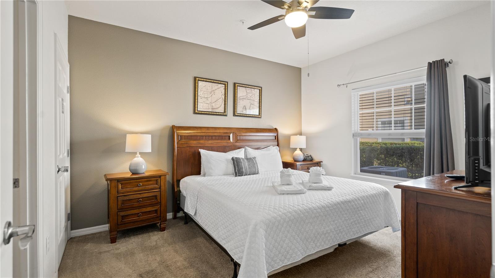 Image 17 of 61 For 5350 Diplomat Court 104