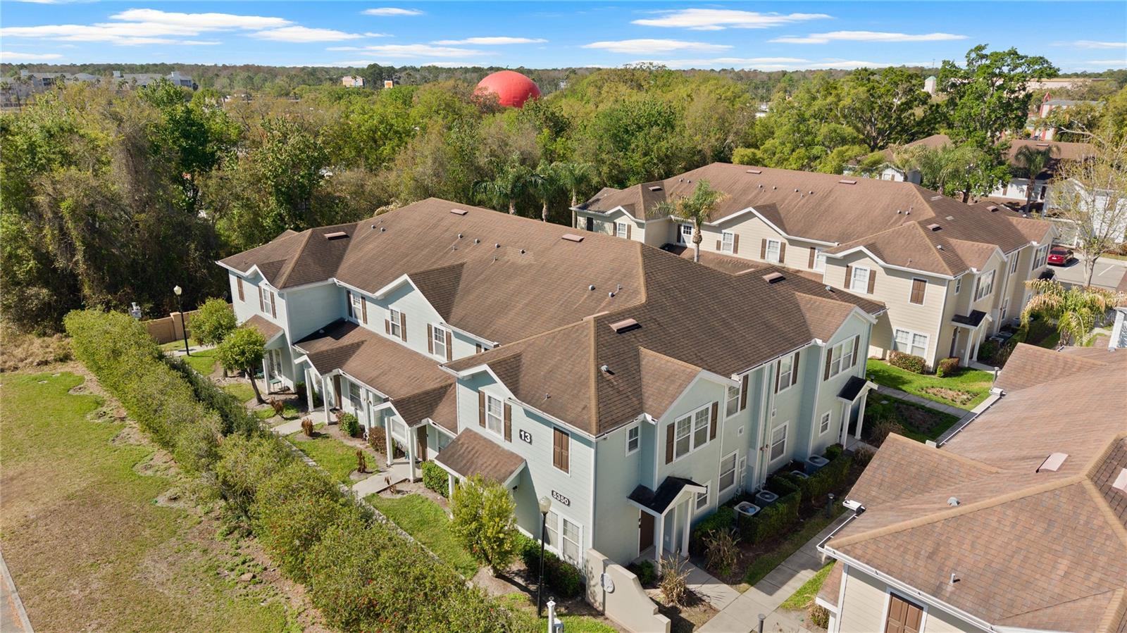 Image 49 of 61 For 5350 Diplomat Court 104