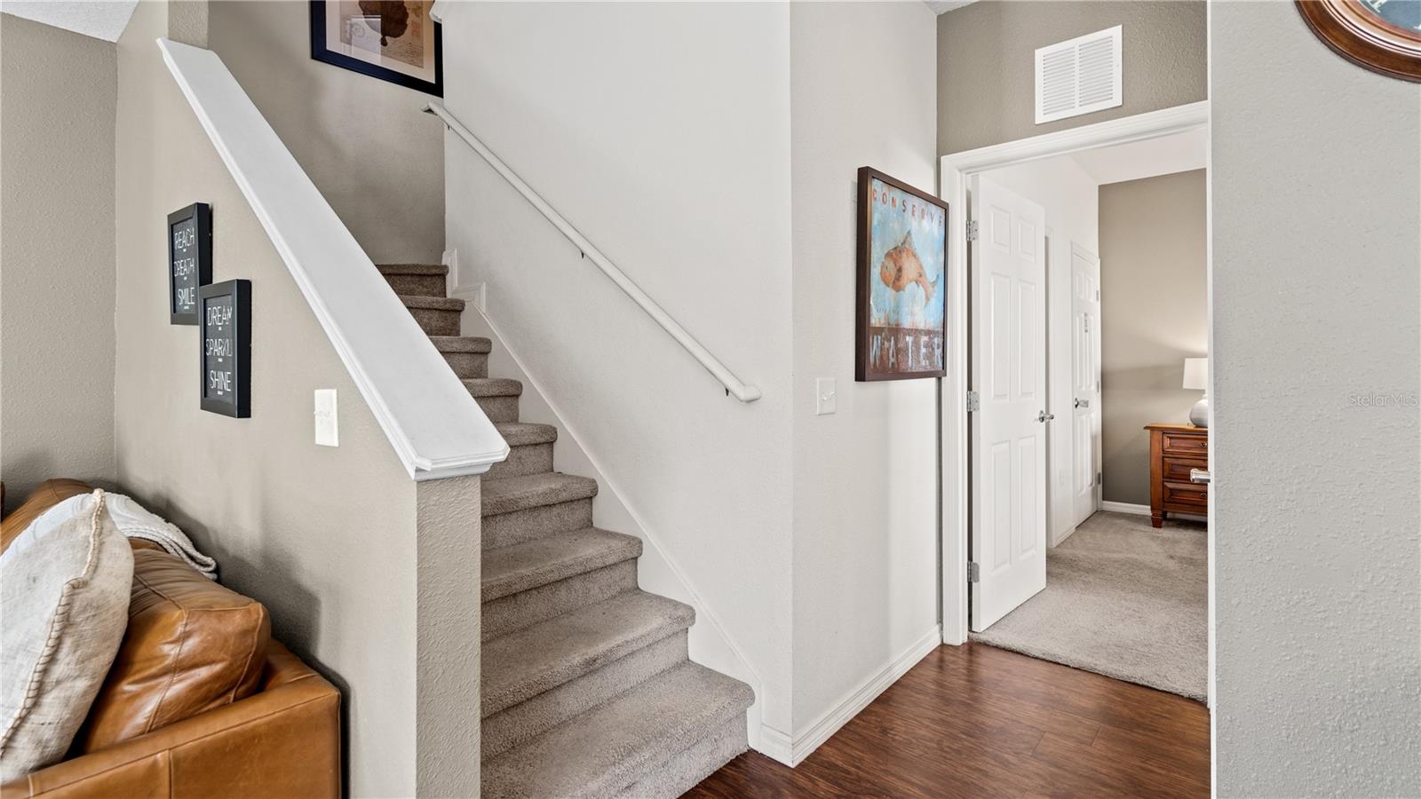 Image 7 of 61 For 5350 Diplomat Court 104