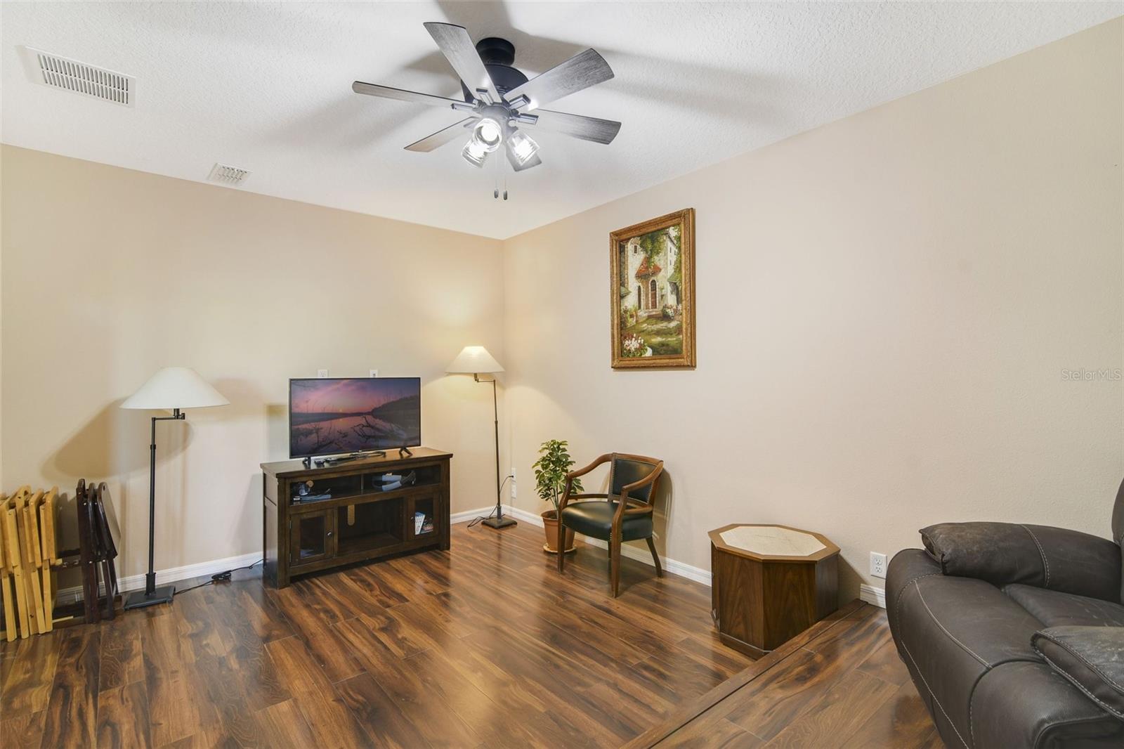 Image 30 of 58 For 1250 Red Haven Lane