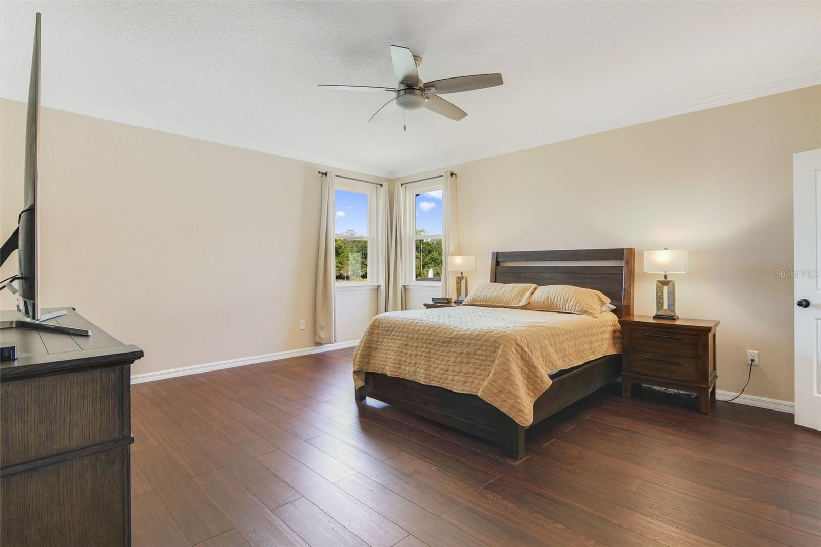 Image 37 of 58 For 1250 Red Haven Lane