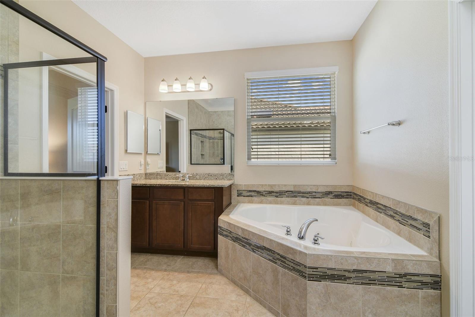 Image 42 of 58 For 1250 Red Haven Lane