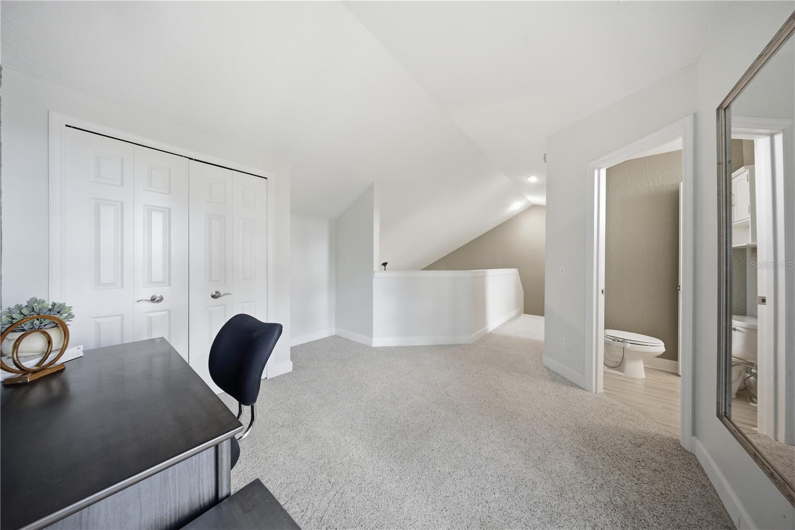 Image 19 of 40 For 1400 Farrindon Circle 1400