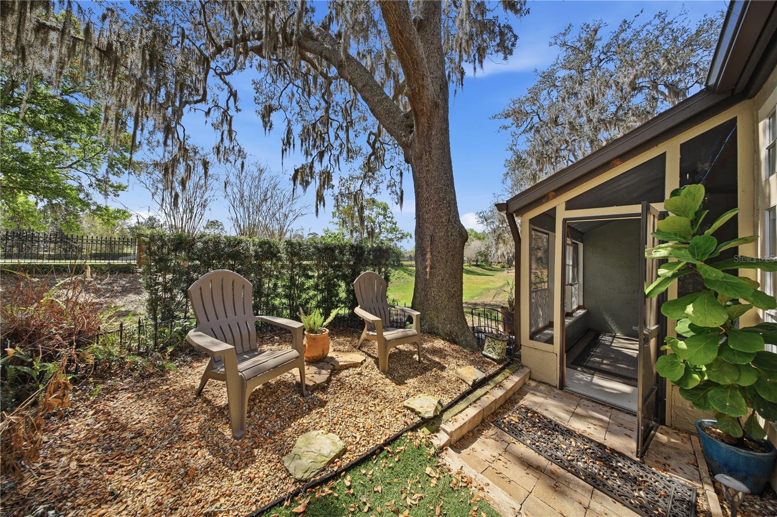 Image 26 of 40 For 1400 Farrindon Circle 1400