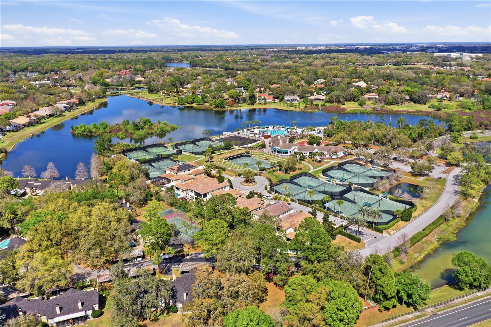 Image 35 of 40 For 1400 Farrindon Circle 1400