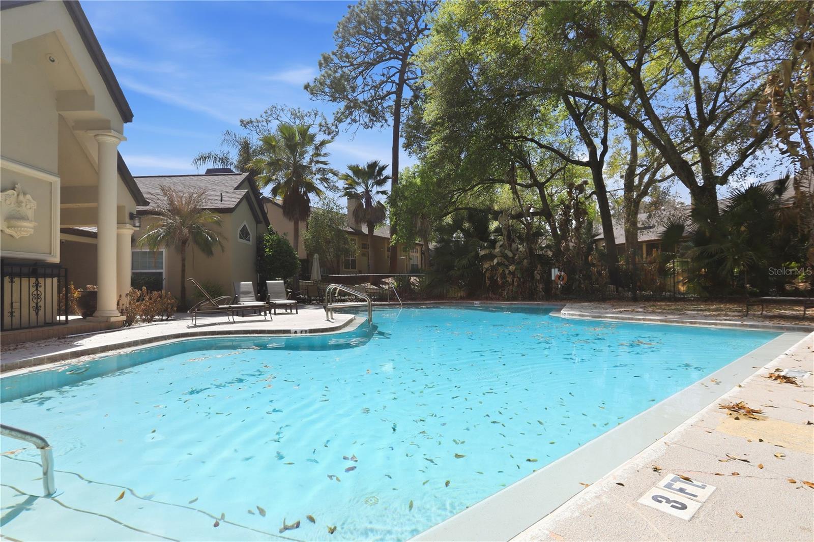 Image 39 of 40 For 1400 Farrindon Circle 1400