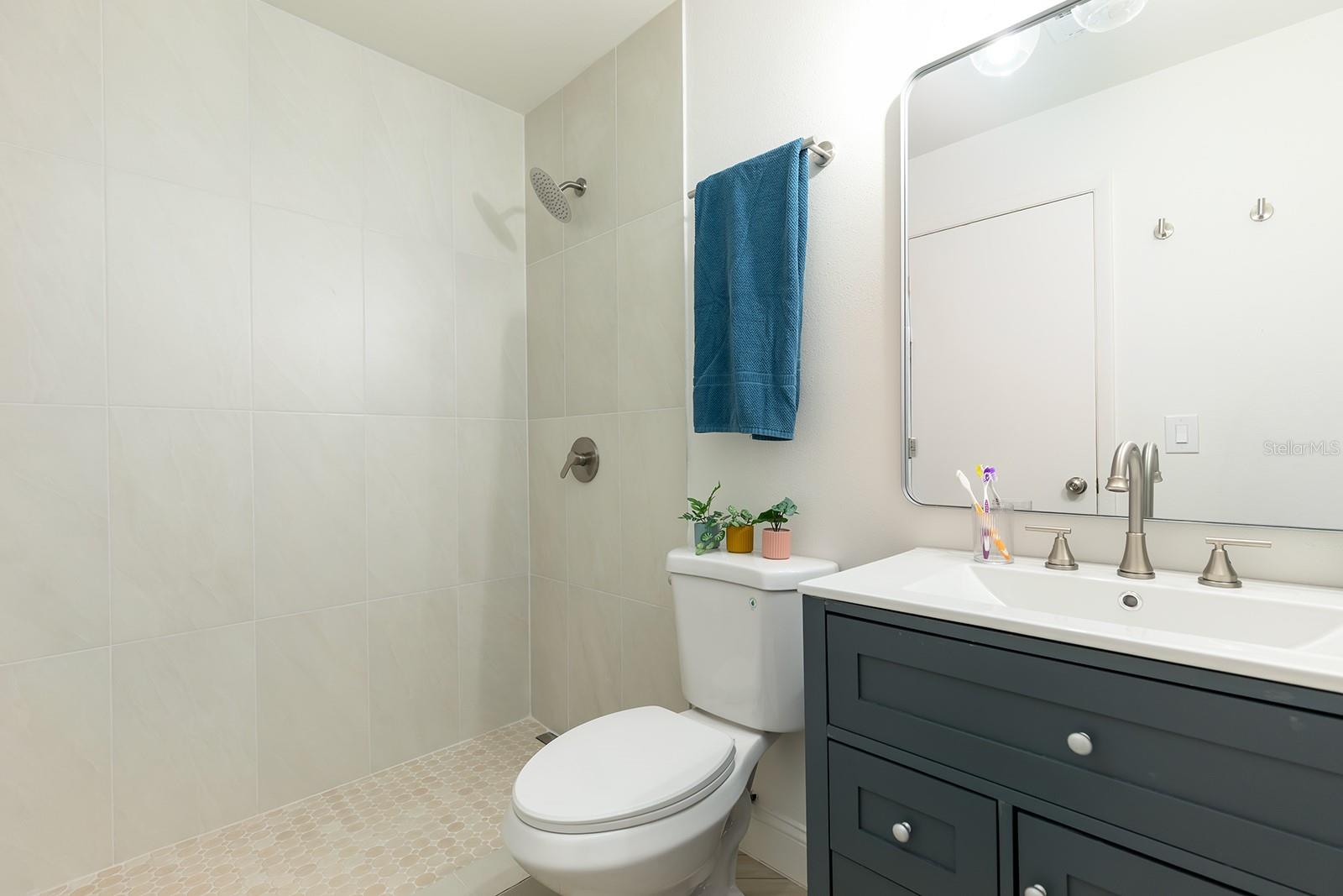 Image 10 of 17 For 1009 Stucki Terrace