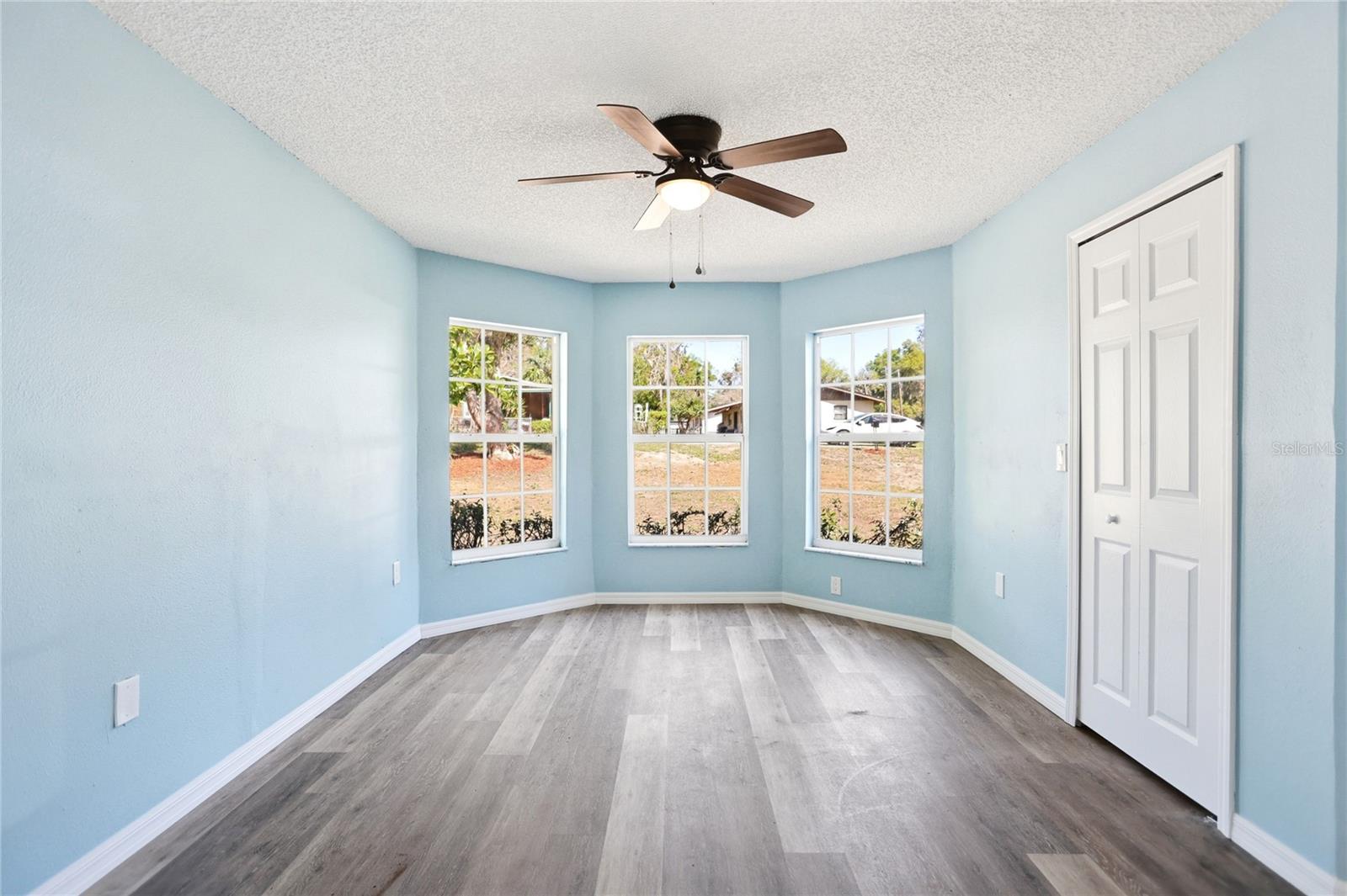 Image 16 of 34 For 624 Euclid Avenue