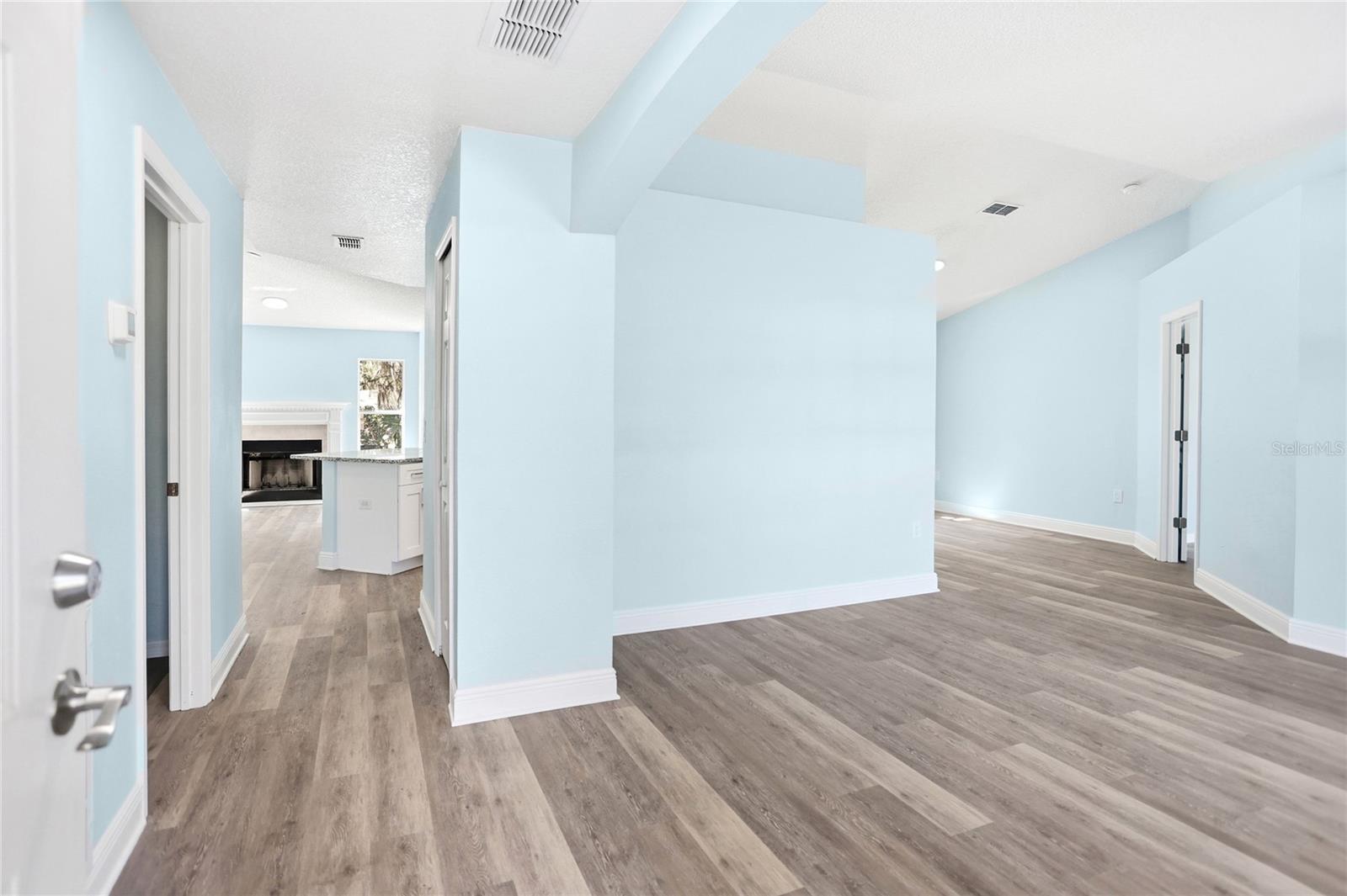 Image 2 of 34 For 624 Euclid Avenue