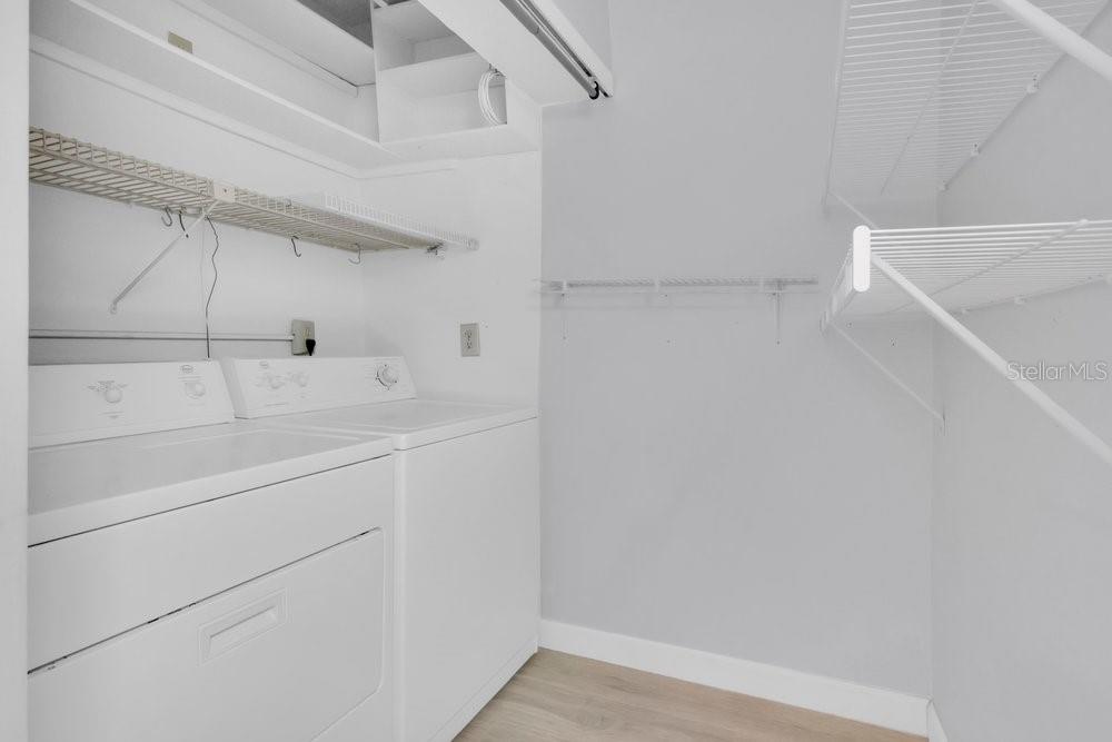 Image 17 of 29 For 410 Orlando Avenue 4a