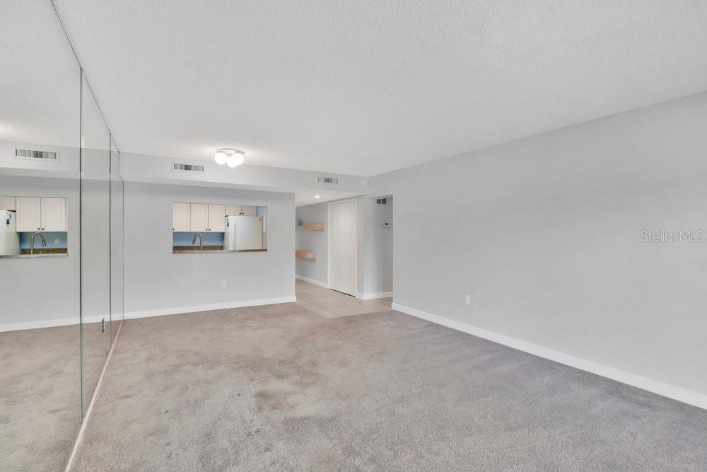 Image 7 of 29 For 410 Orlando Avenue 4a