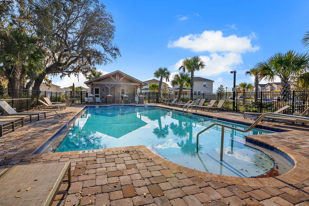 Image 15 of 39 For 1545 Leaf Lane