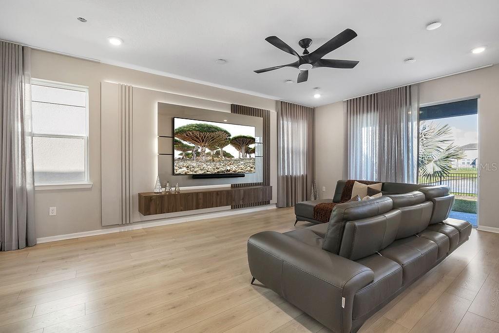 Image 18 of 39 For 1545 Leaf Lane