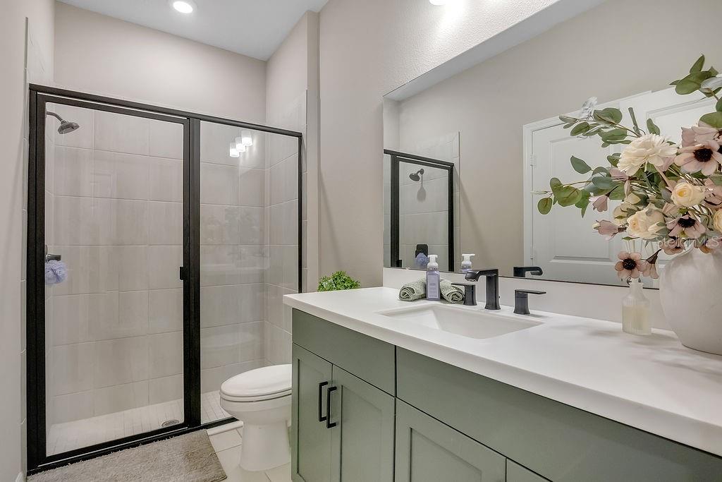 Image 20 of 39 For 1545 Leaf Lane