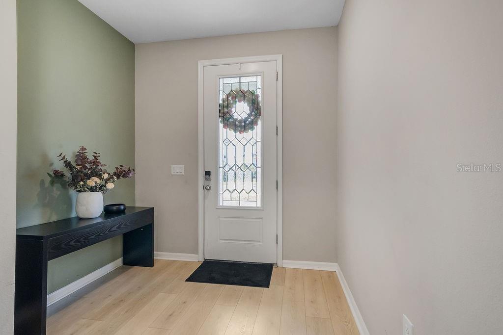 Image 22 of 39 For 1545 Leaf Lane