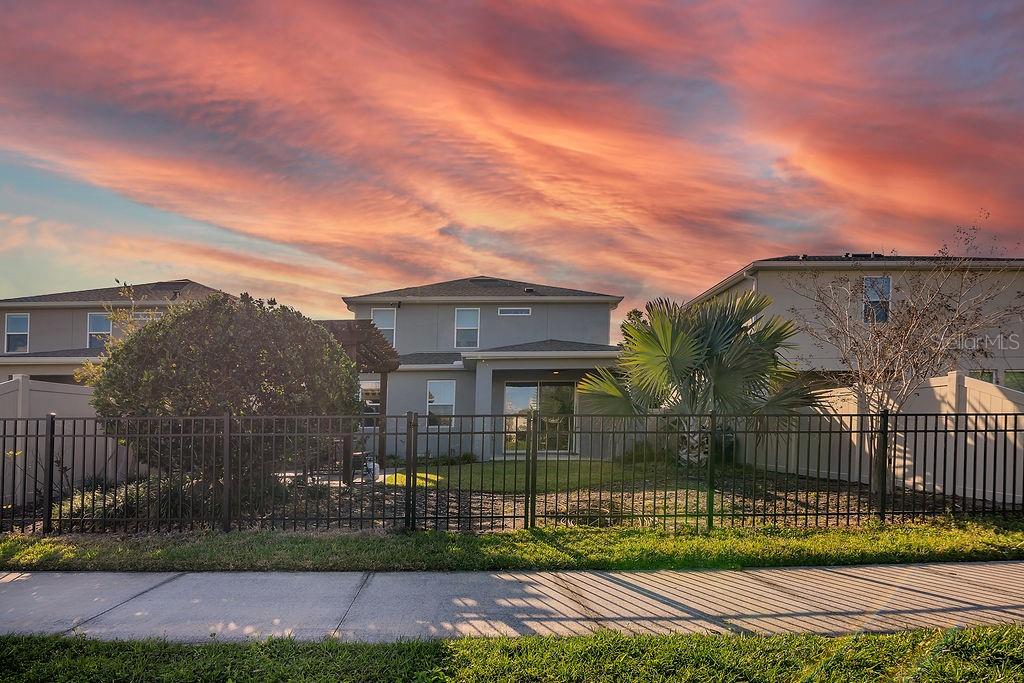 Image 6 of 39 For 1545 Leaf Lane