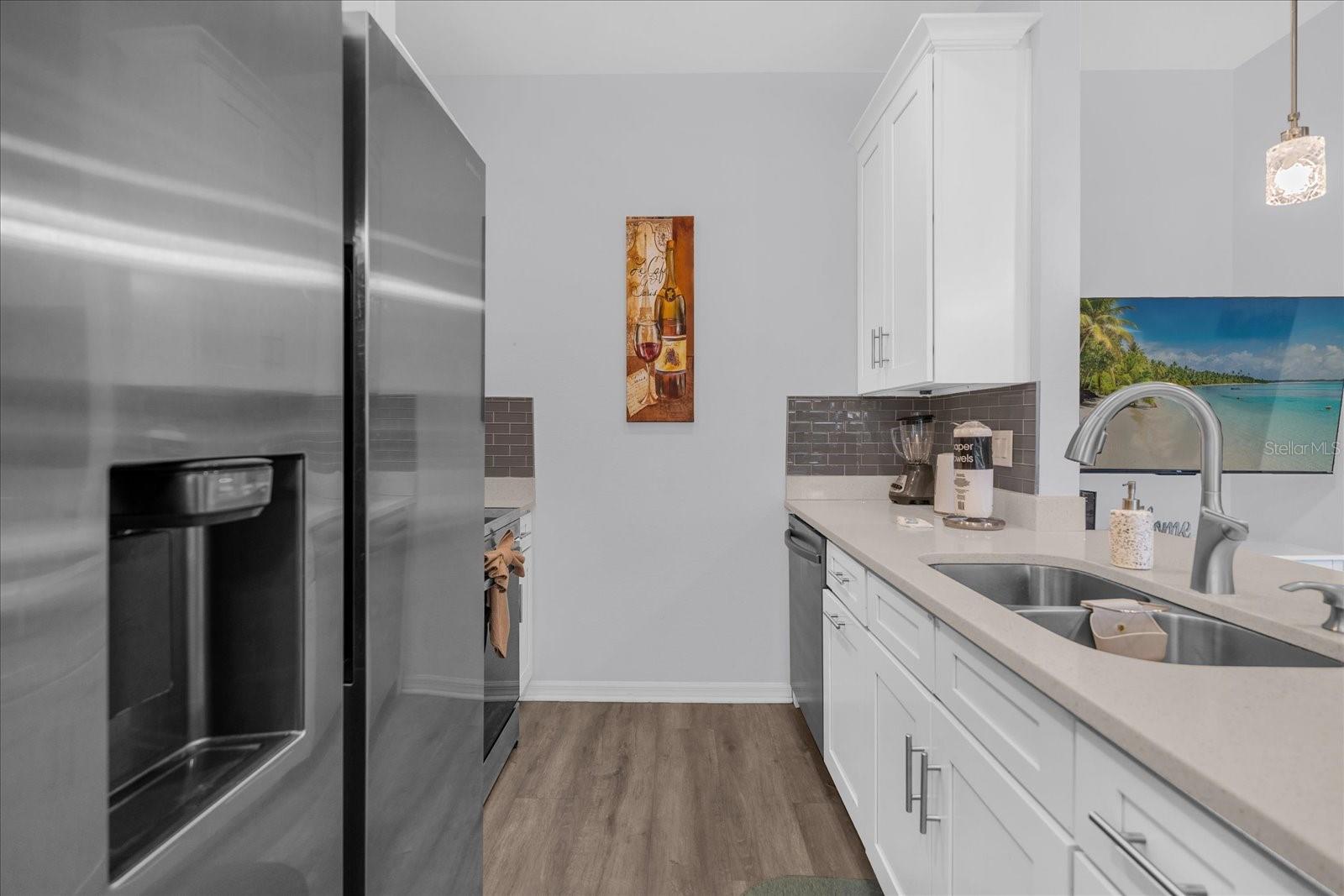 Image 10 of 34 For 2479 Caravelle Circle