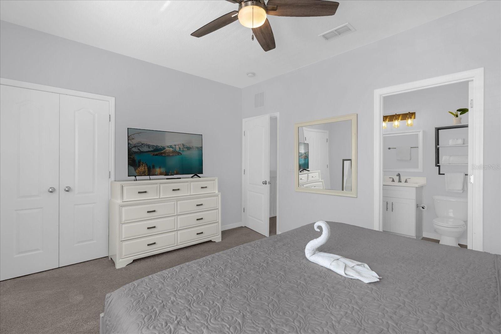 Image 19 of 34 For 2479 Caravelle Circle