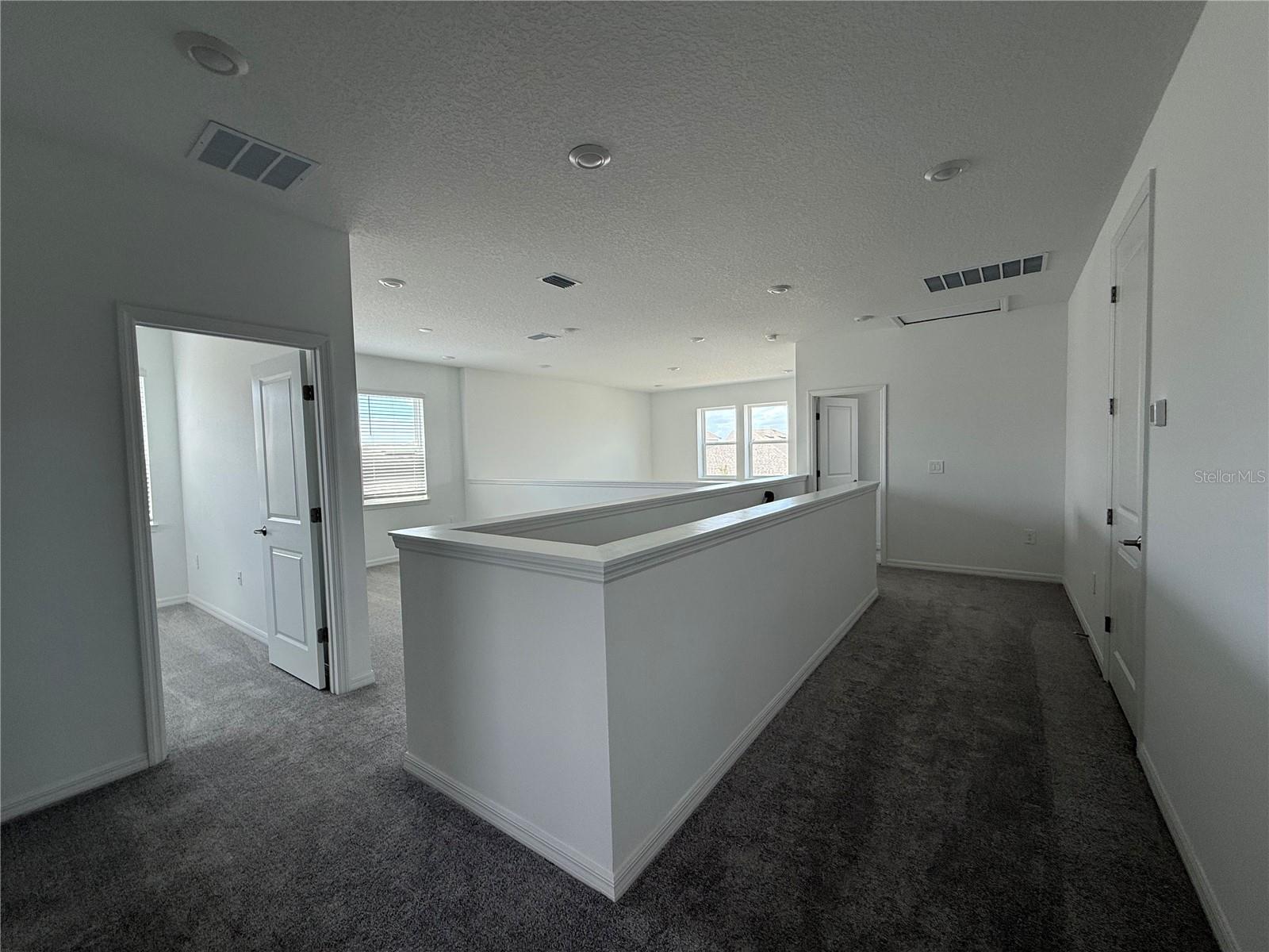 Image 11 of 19 For 5262 Kildare Place