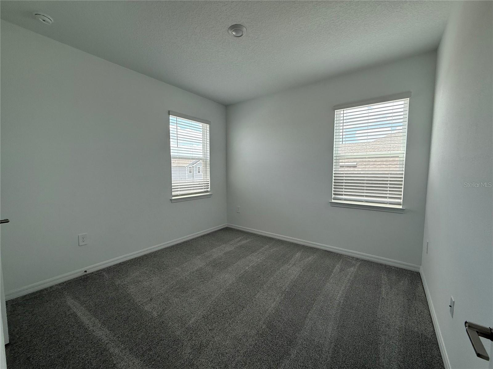 Image 13 of 19 For 5262 Kildare Place