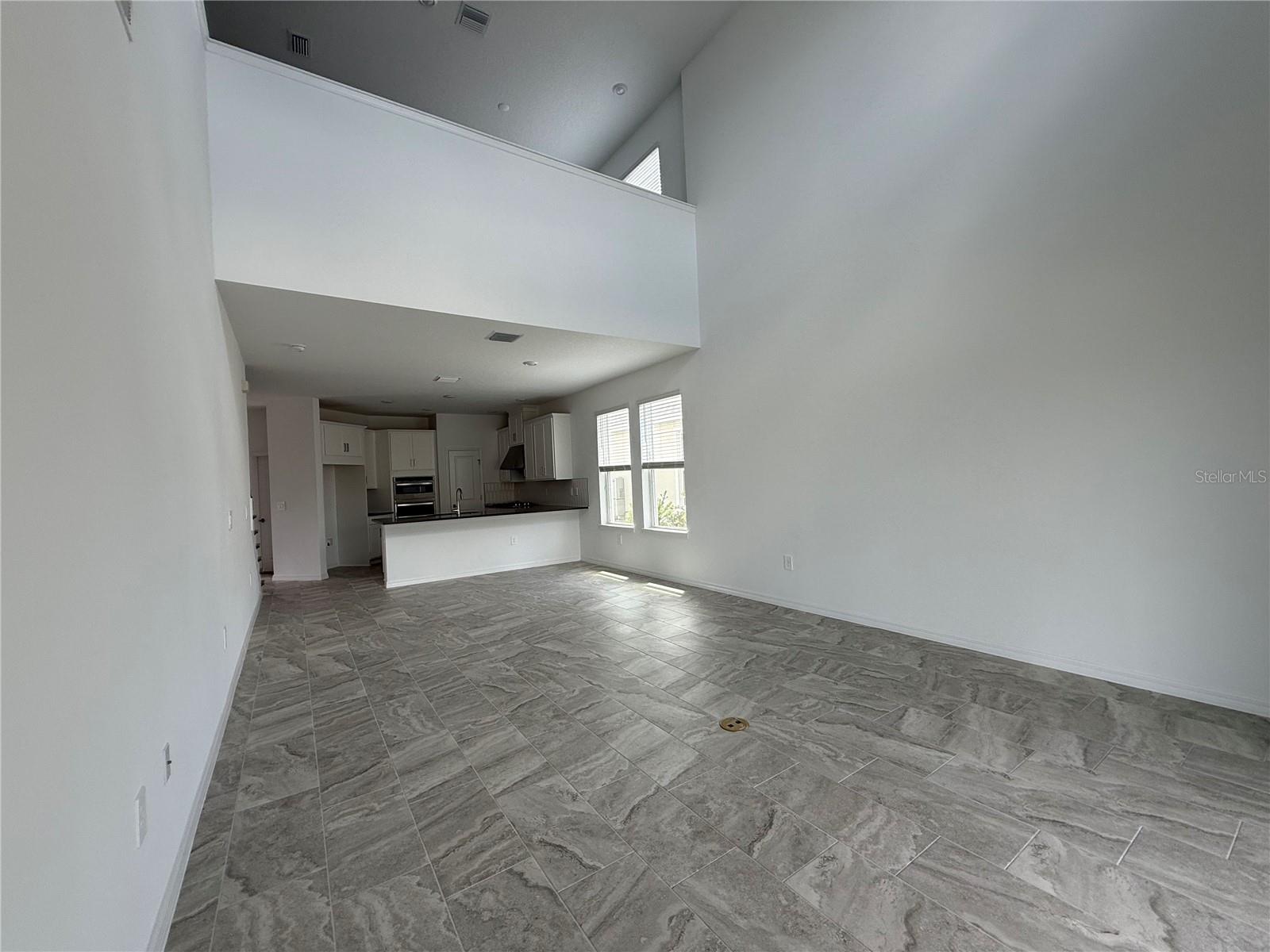 Image 6 of 19 For 5262 Kildare Place