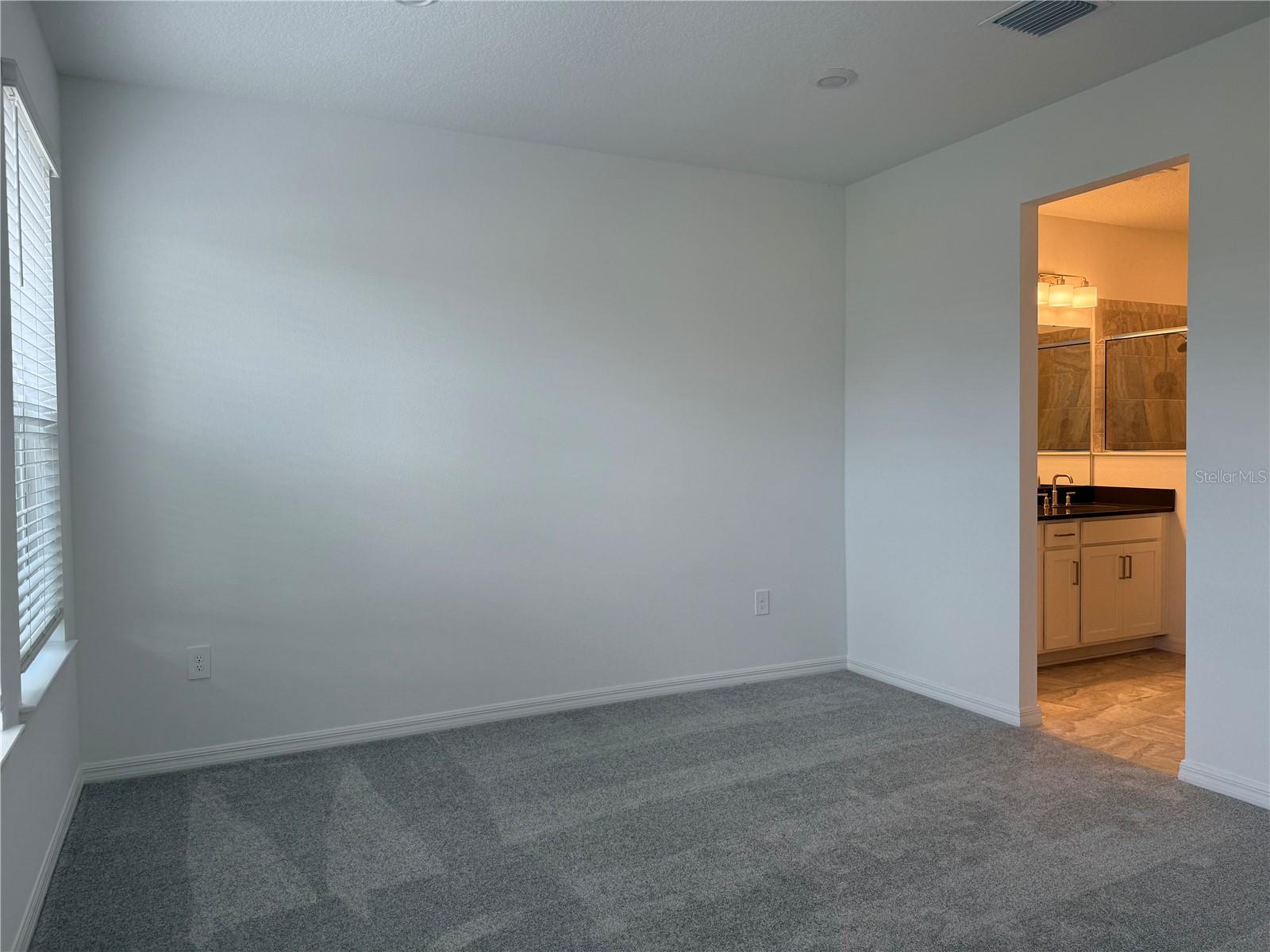 Image 8 of 19 For 5262 Kildare Place