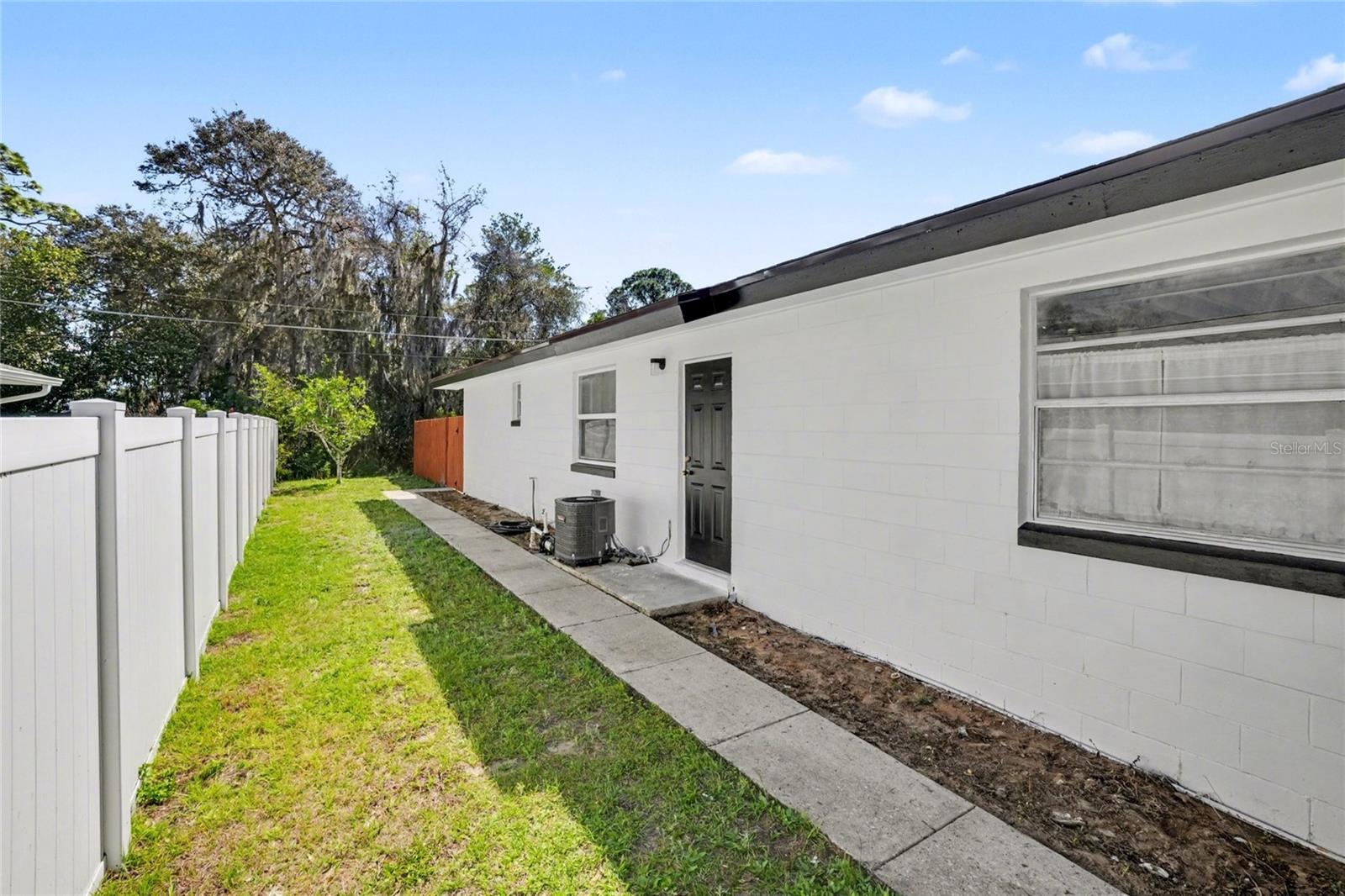 Image 24 of 26 For 5385 Wendy Lee Drive