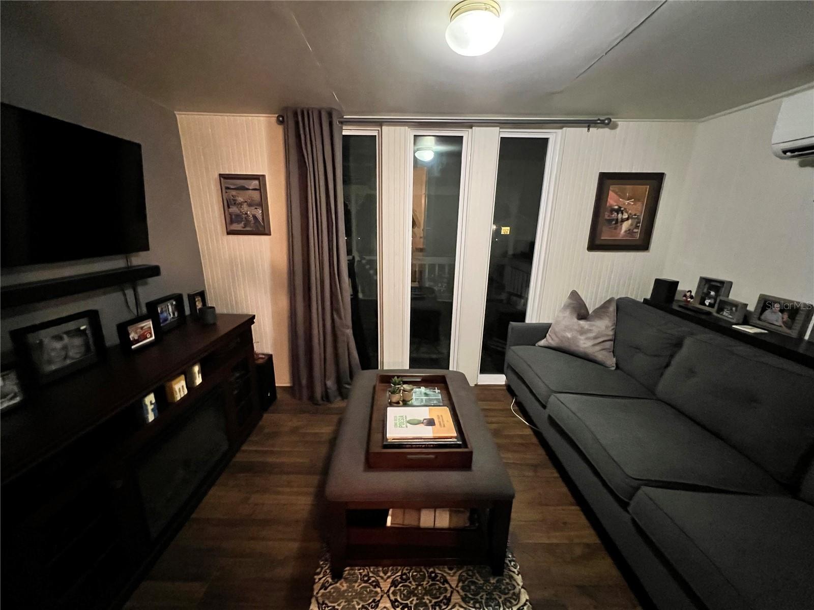 Image 12 of 36 For 810 Tremain Street