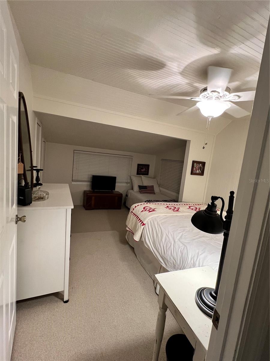 Image 17 of 36 For 810 Tremain Street