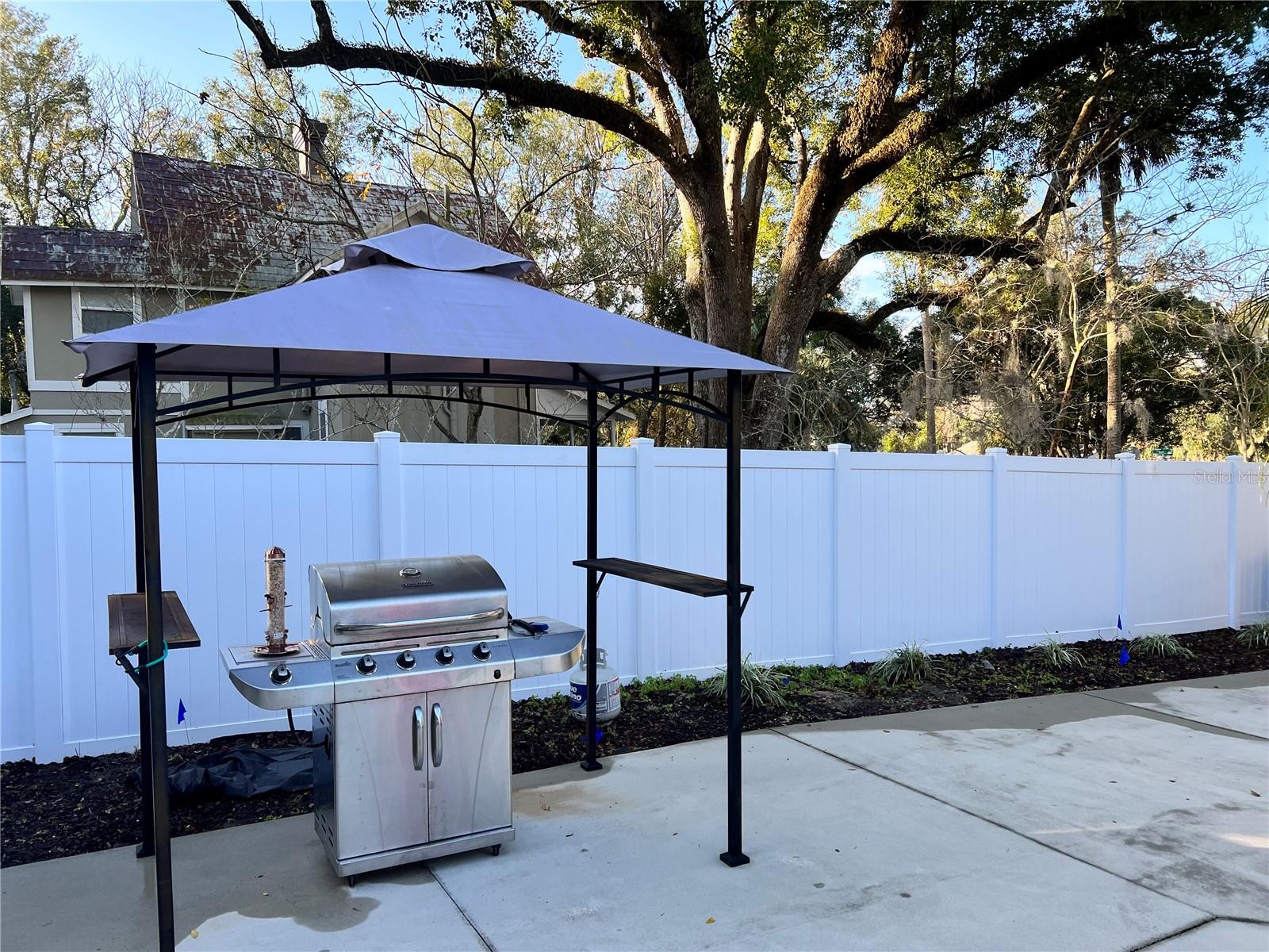 Image 26 of 36 For 810 Tremain Street