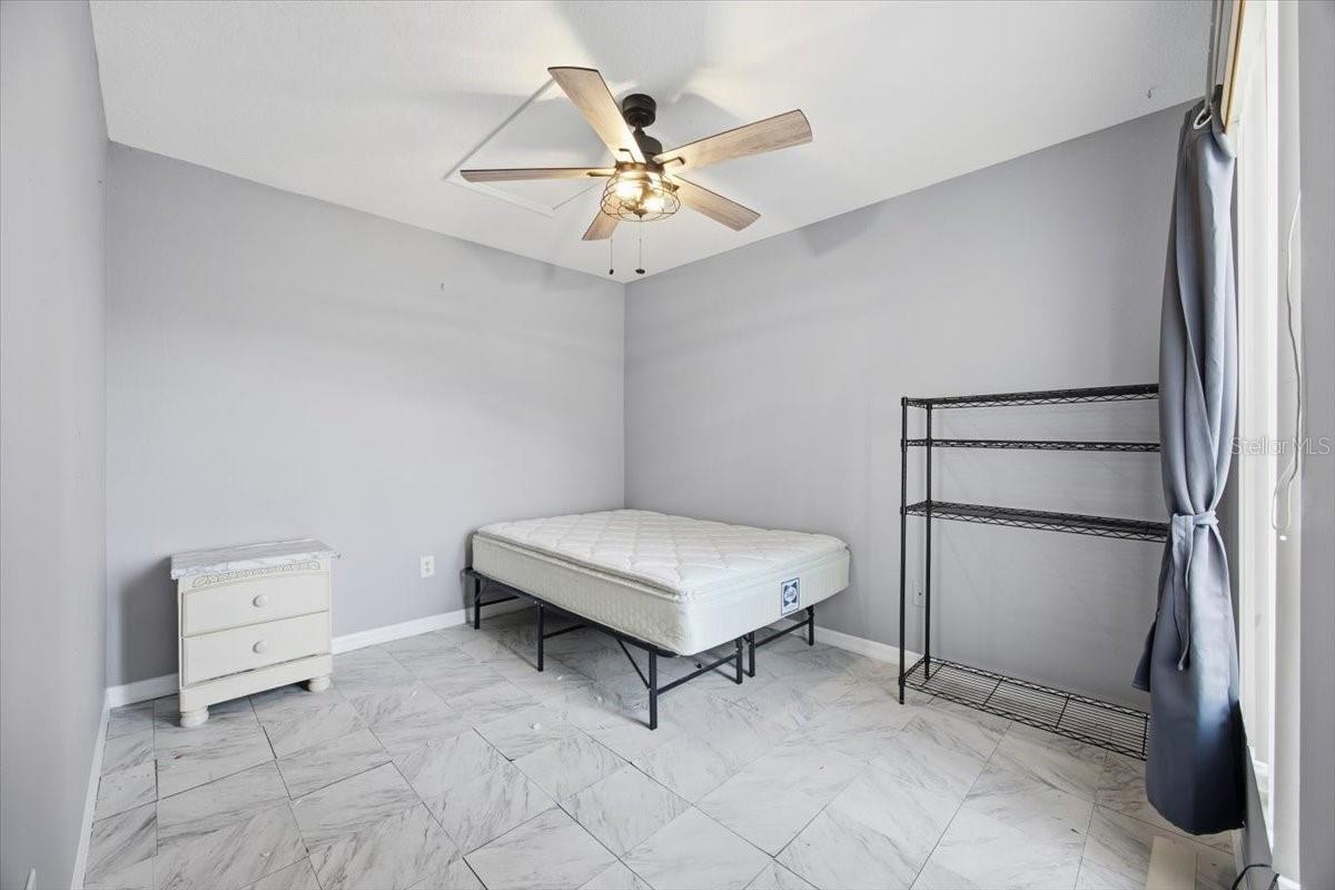 Image 19 of 51 For 135 Orchid Drive