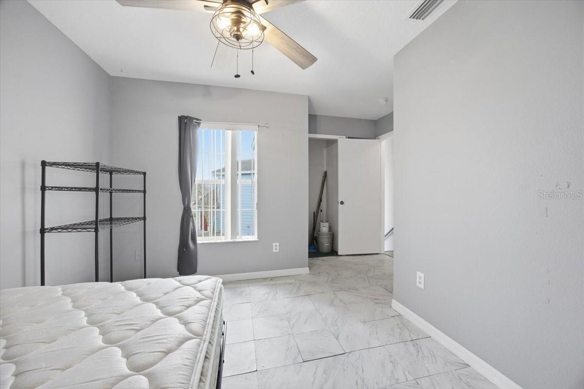 Image 20 of 51 For 135 Orchid Drive