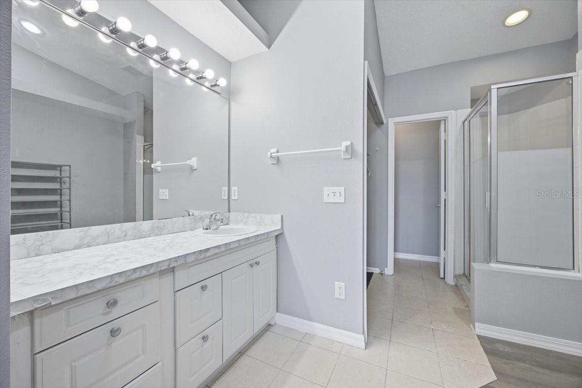 Image 28 of 51 For 135 Orchid Drive