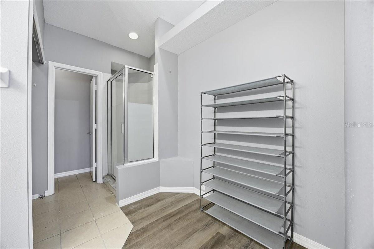 Image 29 of 51 For 135 Orchid Drive