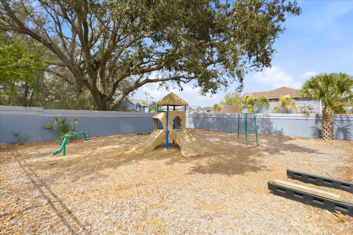 Image 42 of 51 For 135 Orchid Drive