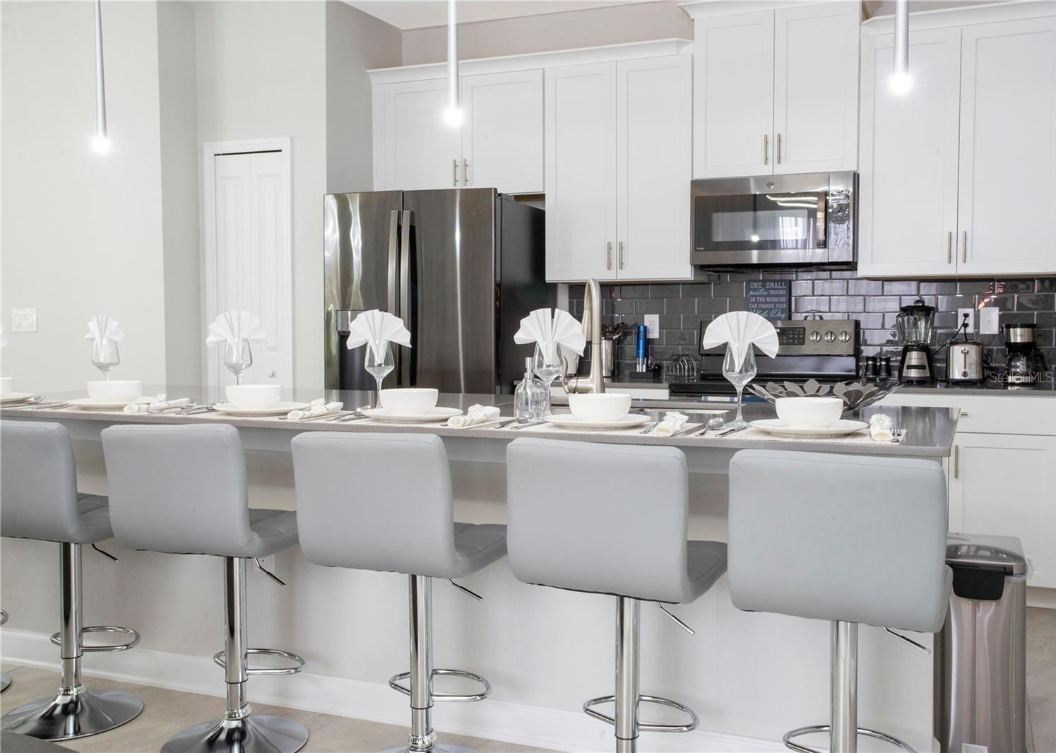 Image 19 of 98 For 4289 Paragraph Drive