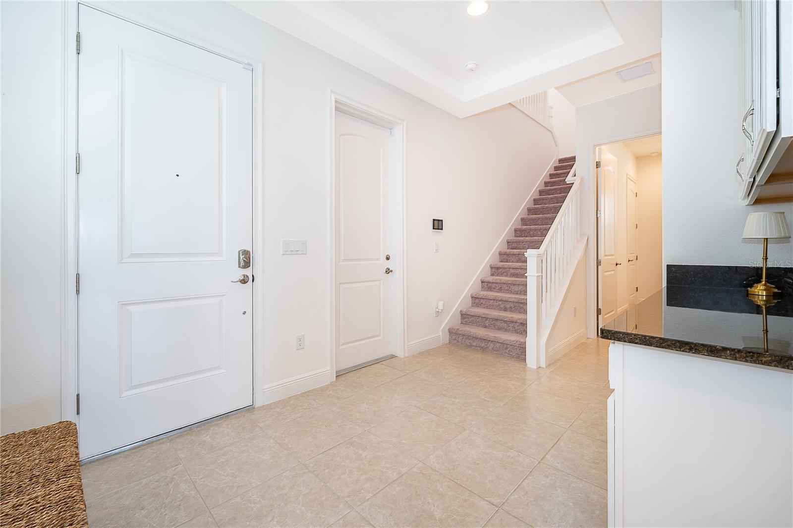 Image 5 of 39 For 8124 Mabury Lane