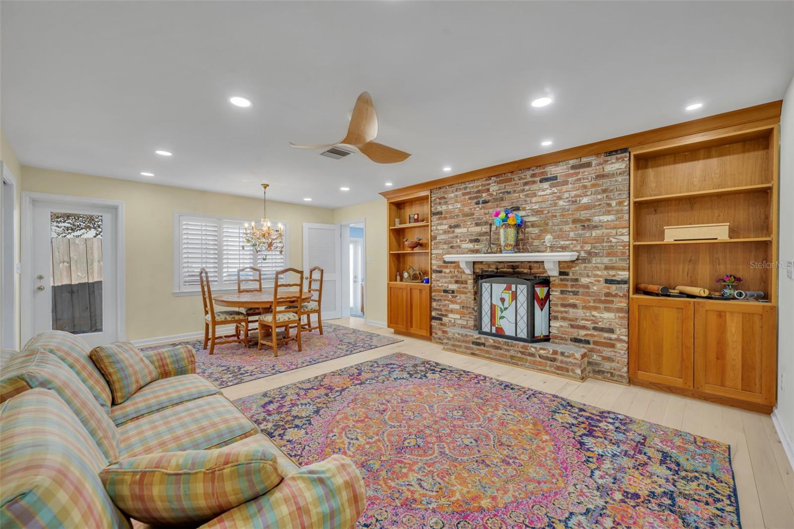 Image 4 of 33 For 2040 Geronimo Trail