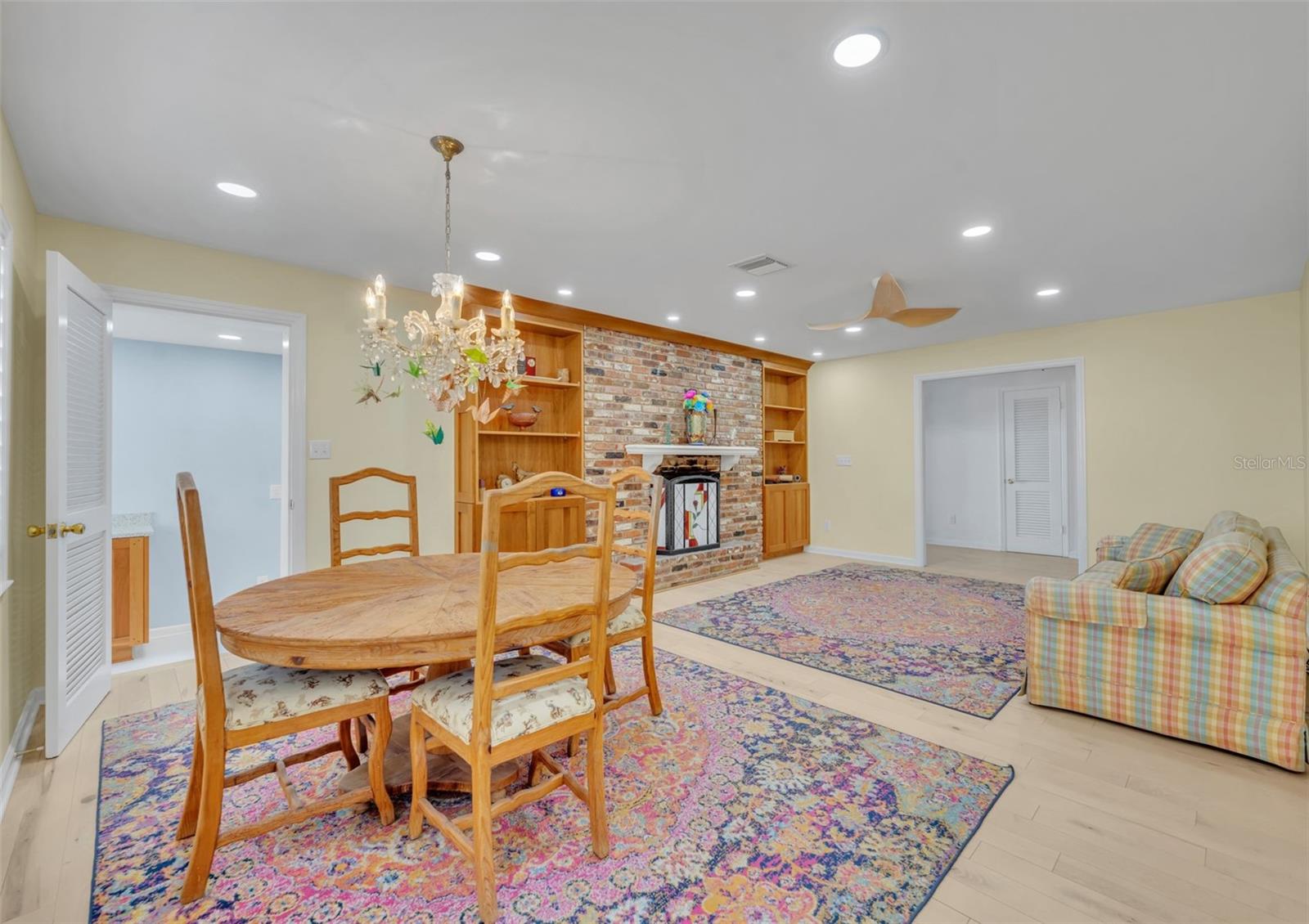 Image 5 of 33 For 2040 Geronimo Trail