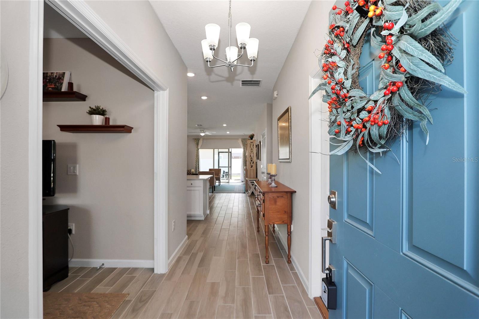 Image 10 of 42 For 7934 74th Loop