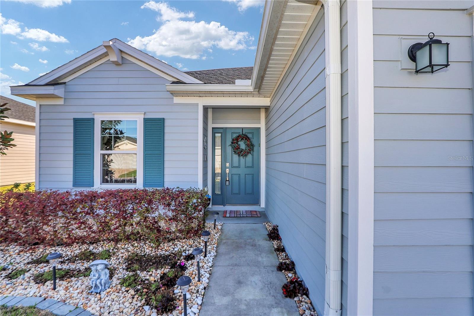 Image 2 of 42 For 7934 74th Loop