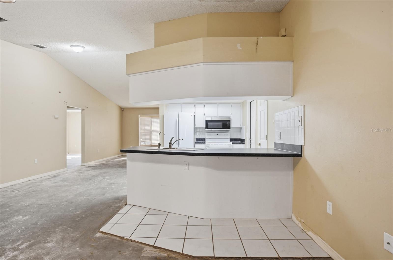 Image 11 of 30 For 4205 Tall Oak Lane