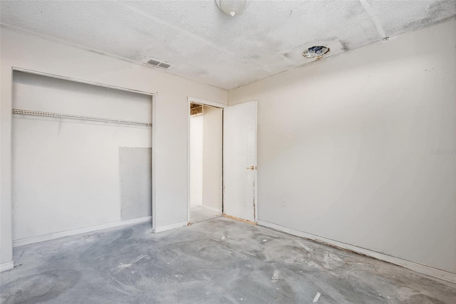 Image 20 of 30 For 4205 Tall Oak Lane