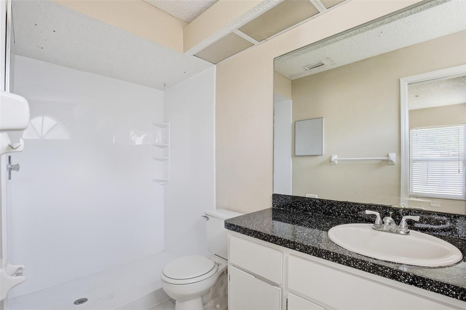 Image 23 of 30 For 4205 Tall Oak Lane