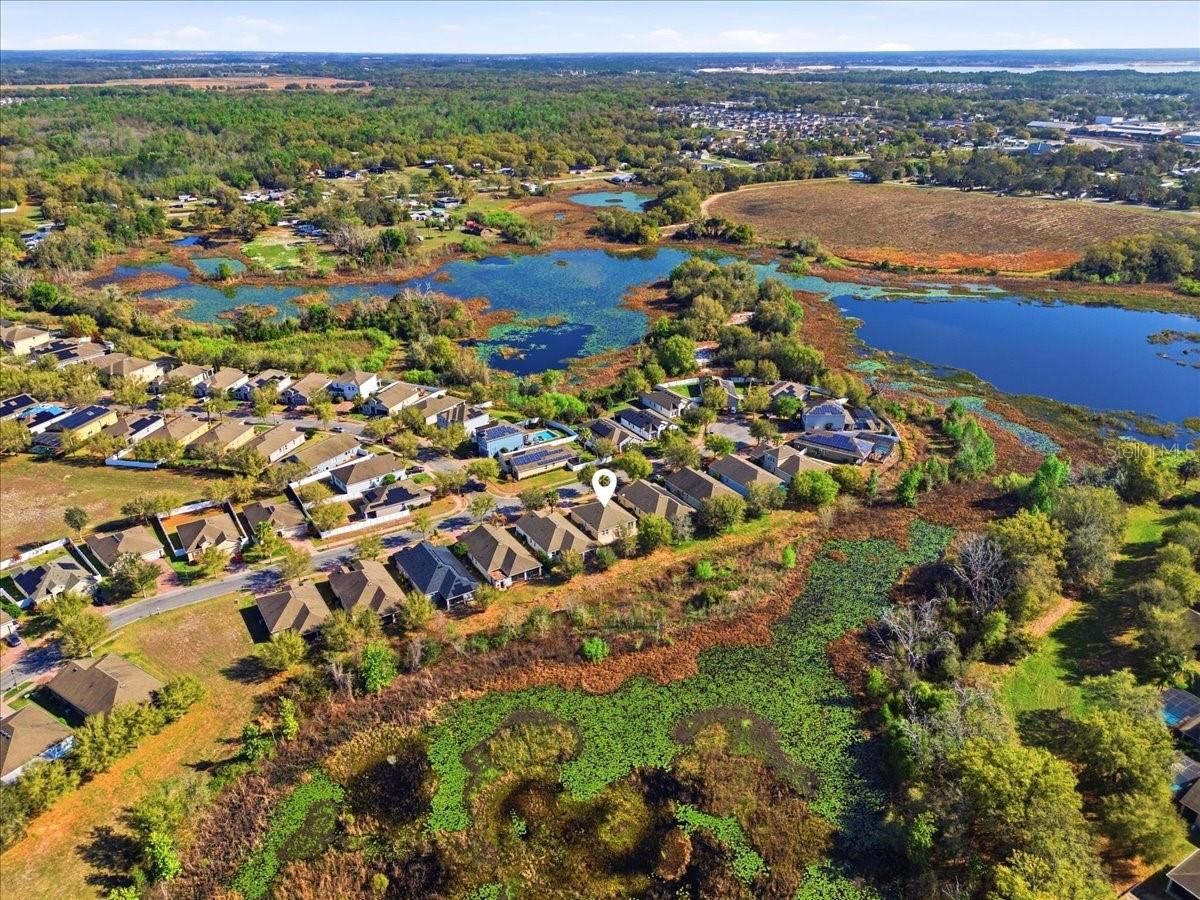 Image 34 of 42 For 215 Lakeshore Drive