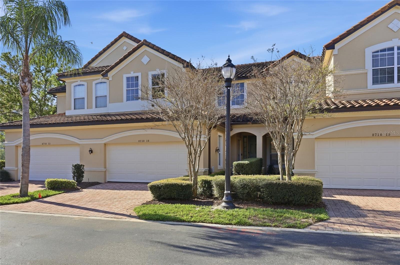 Image 11 of 50 For 8718 The Esplanade  14