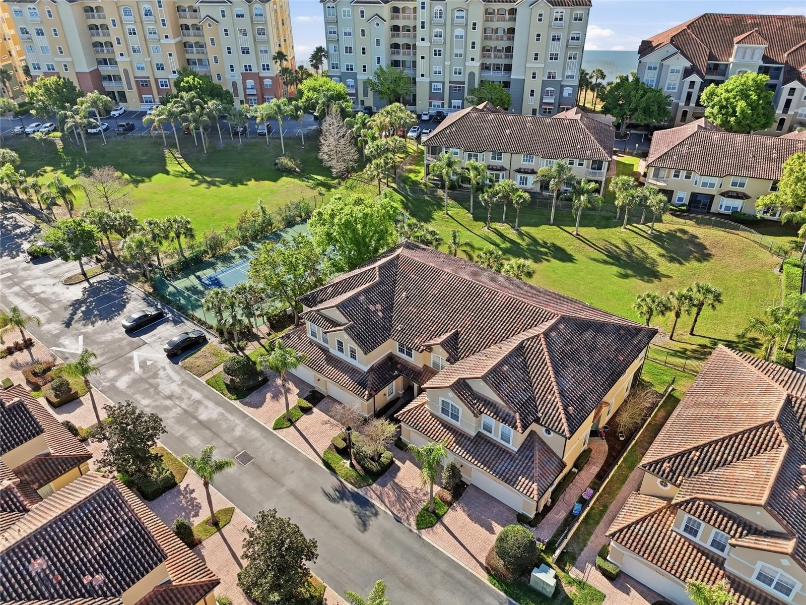 Image 3 of 50 For 8718 The Esplanade  14