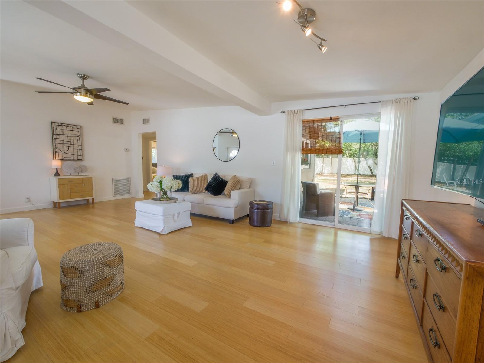 Image 4 of 22 For 3505 Corrine Drive