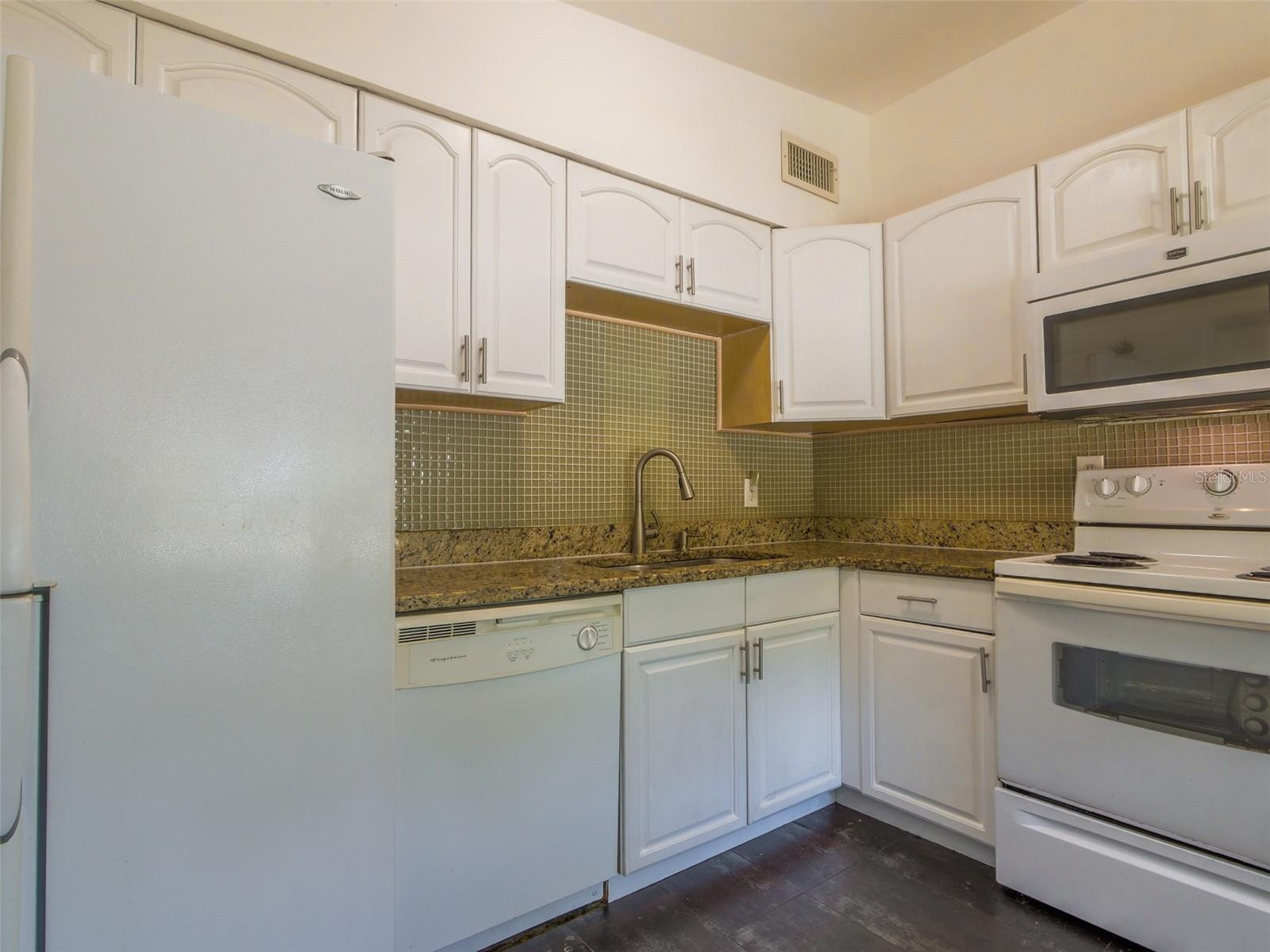 Image 9 of 22 For 3505 Corrine Drive