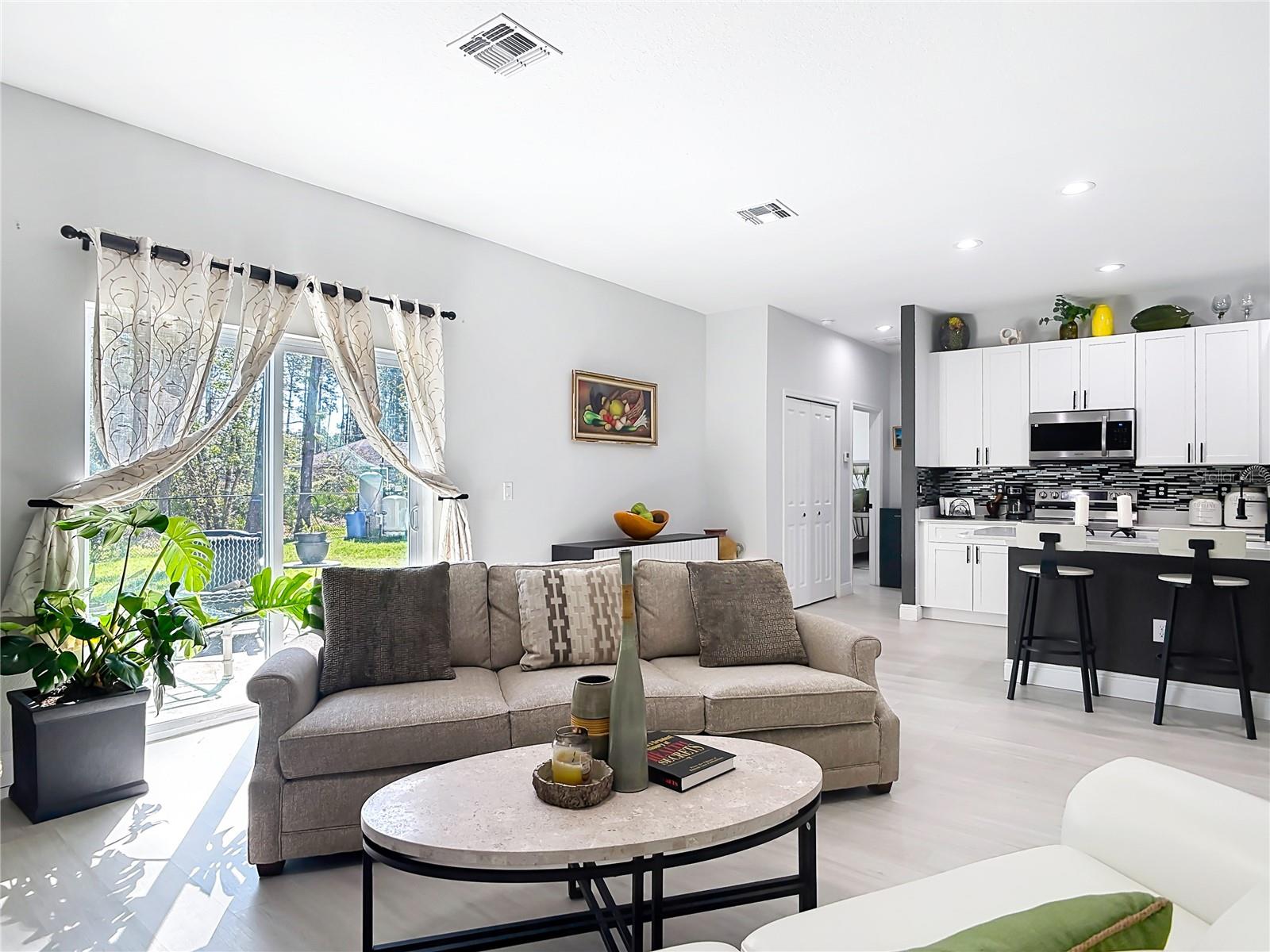 Image 21 of 48 For 1785 9th Avenue